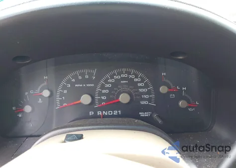 2004 Ford Expedition Xlt z USA, uszkodzony, nr VIN 1FMRU15W54LB58767